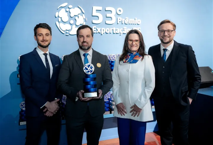 Mantova Recognized for Its Contribution to Rio Grande do Sul’s Industry at the 53rd Export Award RS
