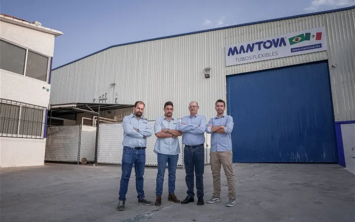 Nova linha de alta tecnologia amplia a produção da Mantova na unidade do México